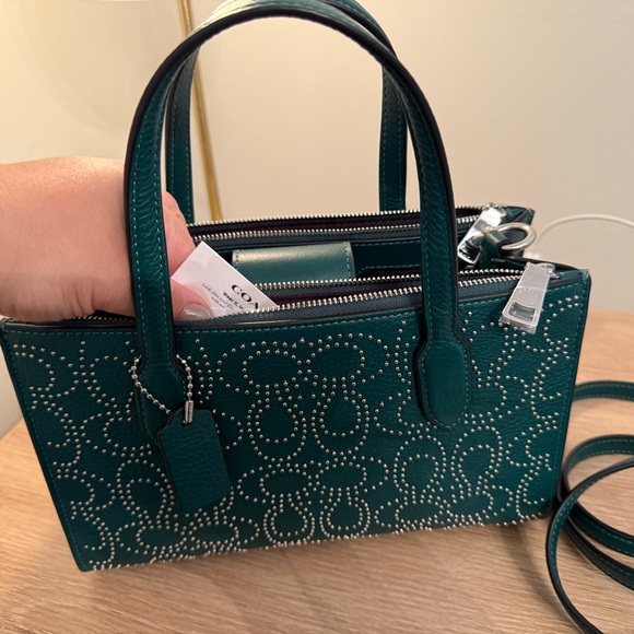 Elegant Green Satchel Bag - Picture 11 of 13